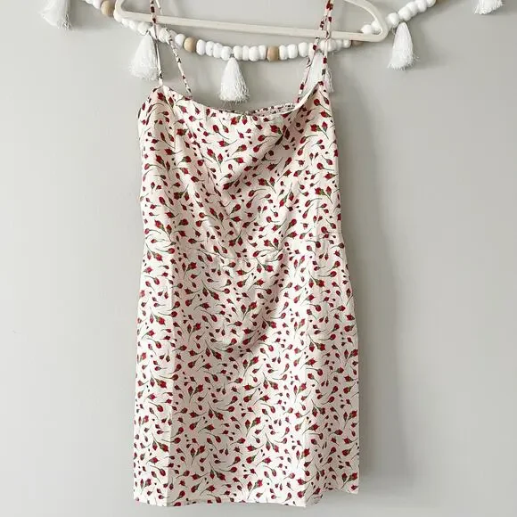 NEW Reformation Kosta Marion Dress Silk Smocked Floral Bud Ivory Size 8 - Picture 5 of 7